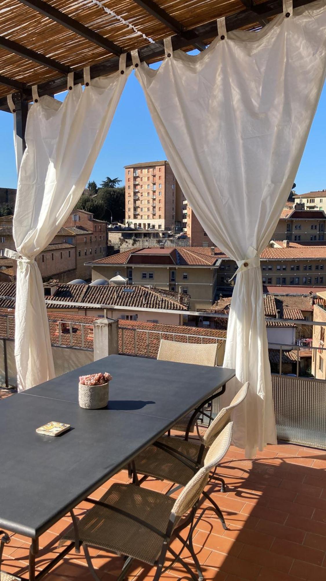 シエーナAttico San Francescoアパートメント エクステリア 写真