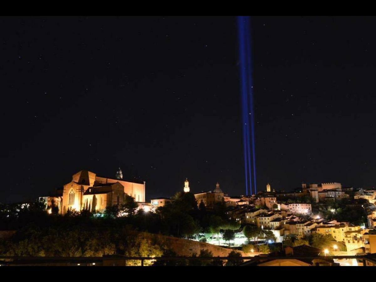 シエーナAttico San Francescoアパートメント エクステリア 写真